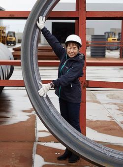 平鍛造の平美都江社長。