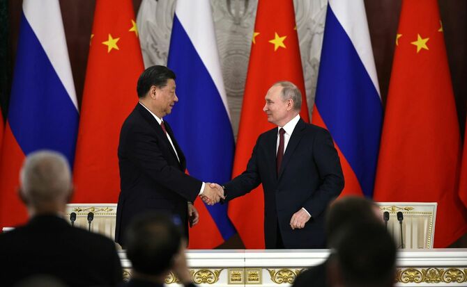 2023年3月21日、中国の習近平国家主席は、ロシアのプーチン大統領とモスクワのクレムリンで会談