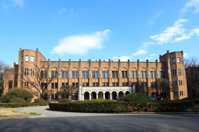 東京大学医学部2号館（本館）