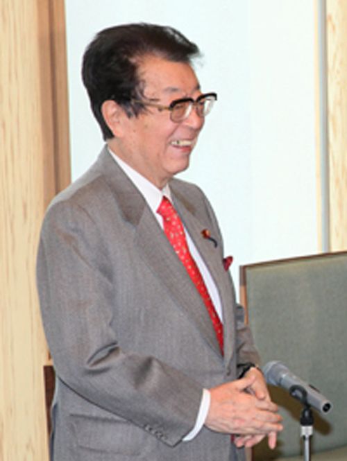 渡部恒三日韓議員連盟会長