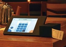 “でかい・ダサい・値段が高い”をひっくり返した「ブレイン POSレジ」