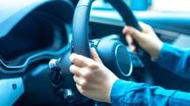 なぜ日本の自動車事故は｢アクセルの踏み間違い｣が多いのか…｢高齢ドライバーの増加｣ではない本当の理由
