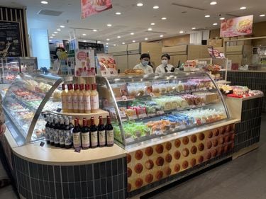 日本式フルーツケーキ｣がシンガポールで大人気…シャトレーゼが着実に