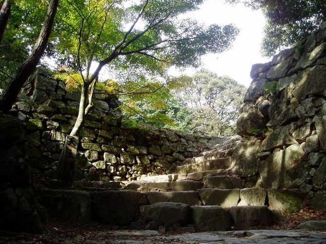 安土城址（滋賀県蒲生郡安土町）