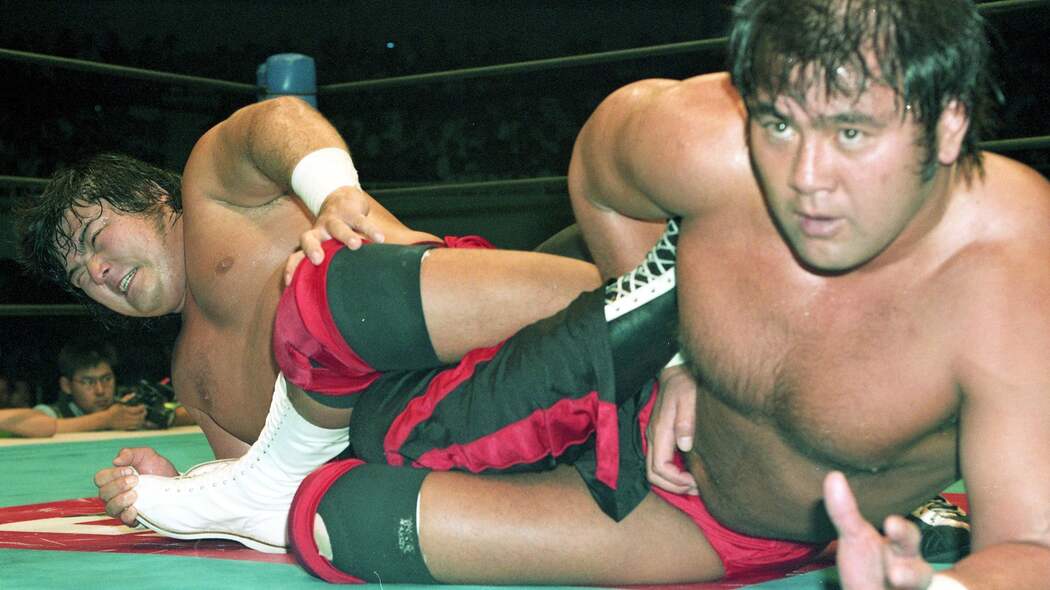 思い詰めた顔で｢俺は長州を殺しに行く｣…プロレス界の｢破壊王｣が同期に見せた"震えるほどの怒り" 直前､試合後の控室で殴られる音が響き渡っていた