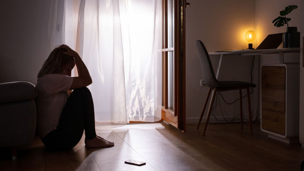 家族が死んだ直後に｢ディズニーランド行きたい｣とねだった22歳の息子を抱える母親の絶望 親から金を盗み､Fラン大学も中退