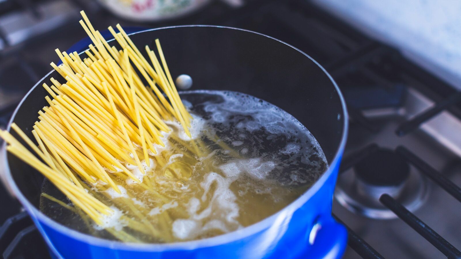 ｢味の素｣を毎回使って何が悪いのか…SNSで炎上する料理研究家が時短料理を批判する人に伝えたいこと 真のグルメとは､贅沢飯もズボラ飯も愛せること