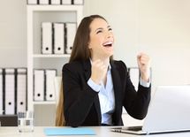 脳を騙して「4倍働いて2倍遊ぶ」方法