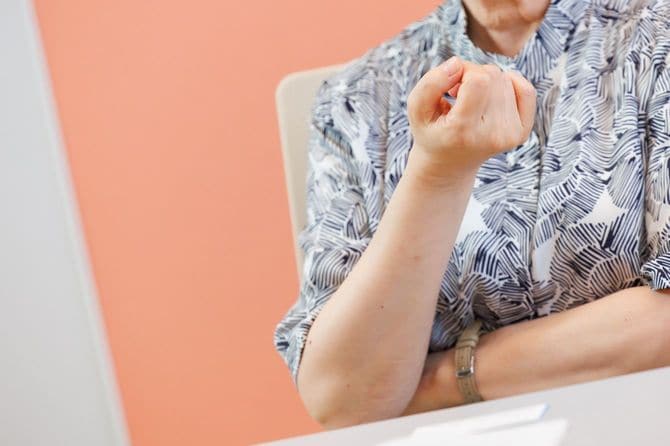 「正しいことを言って、関係を悪化させてしまうのは役人がよくやる失敗」と振り返る