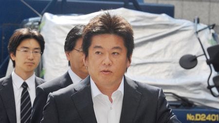ライブドア事件で10億円を稼いだ人間がいた…ホリエモン逮捕のウラで ライブドア事件で10億円を稼いだ人間がいた…ホリエモン逮捕のウラで