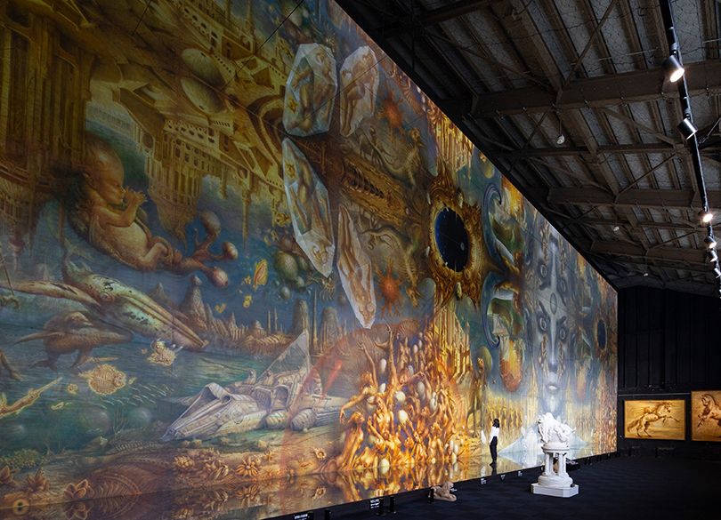 「僻地の廃校」に年間2万人が訪れるワケ 実業家が生んだ、常識破りの美術館