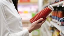 お金が貯まる人は決して手を出さない…お金が貯まらない人が｢GWに浮かれて｣道の駅で購入してしまうもの
