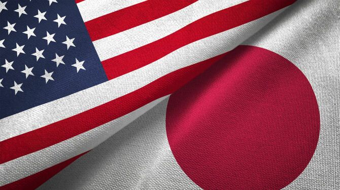日本とアメリカ国旗