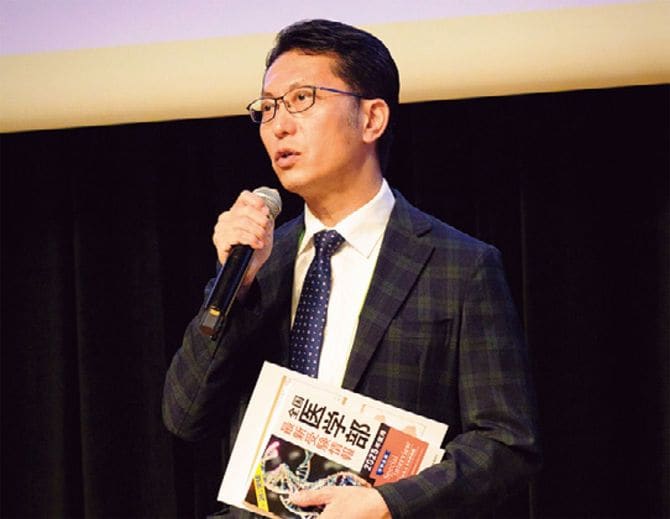 医系専門予備校メディカルラボ 尾木 歩氏