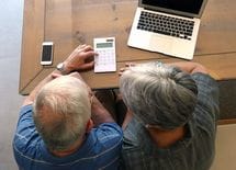 "毎月10万円"がないと絶対に老後破綻する