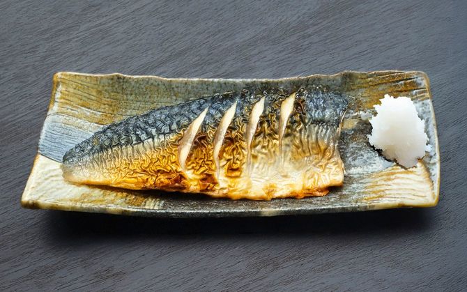 サバの塩焼き