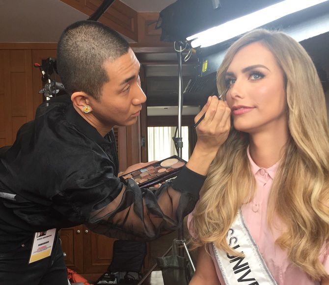 メイクアップアーティストとしての活動もスタート