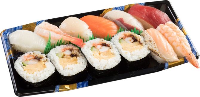 「寿司盛り合わせ」