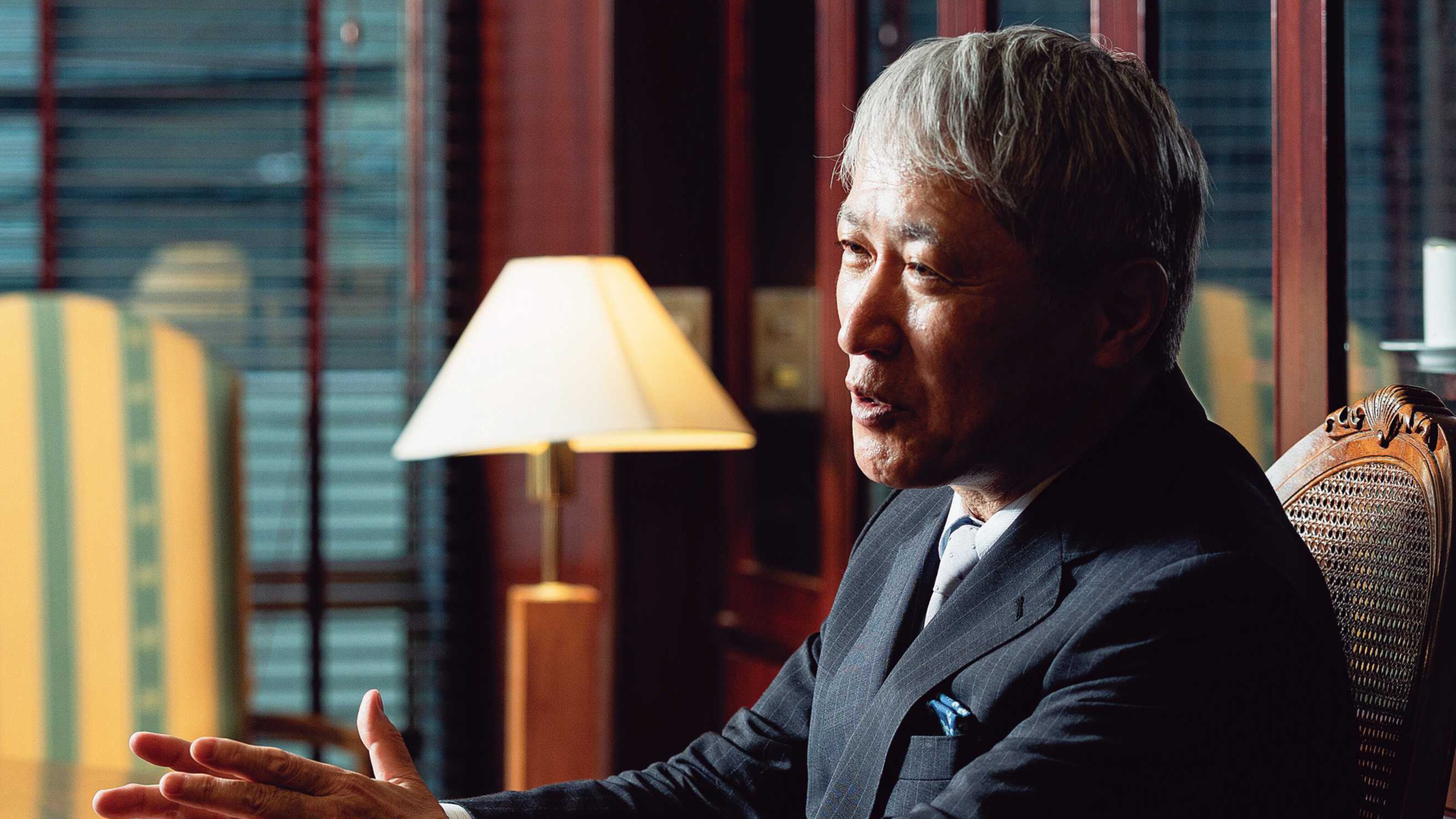 手術9000例超 上皇陛下の執刀医はなぜハードな手術でもちっとも疲れないのか 患部に到達するまでは 作業 President Online プレジデントオンライン