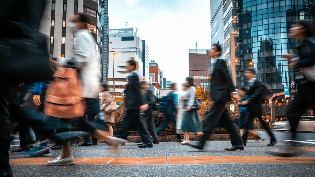 少子化対策に累計130兆円投入したのに出生数は33%減った…日本が年収500万円では子供を持てない国になったワケ 政府の子育て支援は｢金持ちファースト｣にほかならない