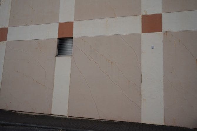 さん・あぴおの外壁