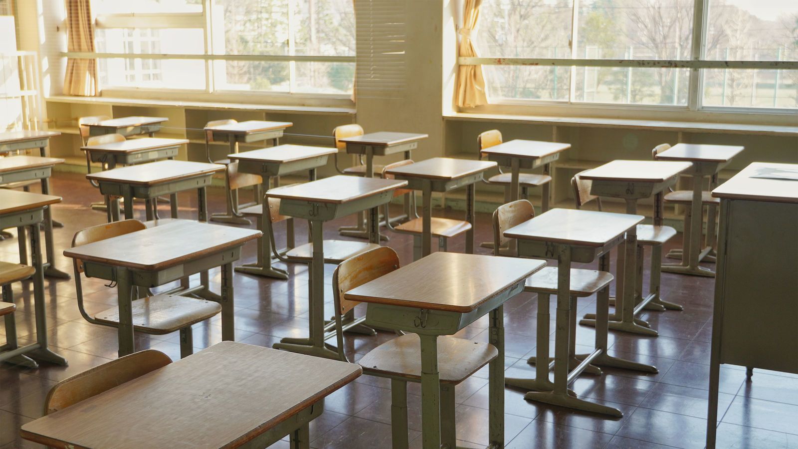 ｢ダントツに優秀な先生｣がいる学年が意外と危ない…教師と生徒で荒れる悪循環に入る"学級崩壊のメカニズム" 教員全員が｢超万能なスーパーティーチャー｣ではない