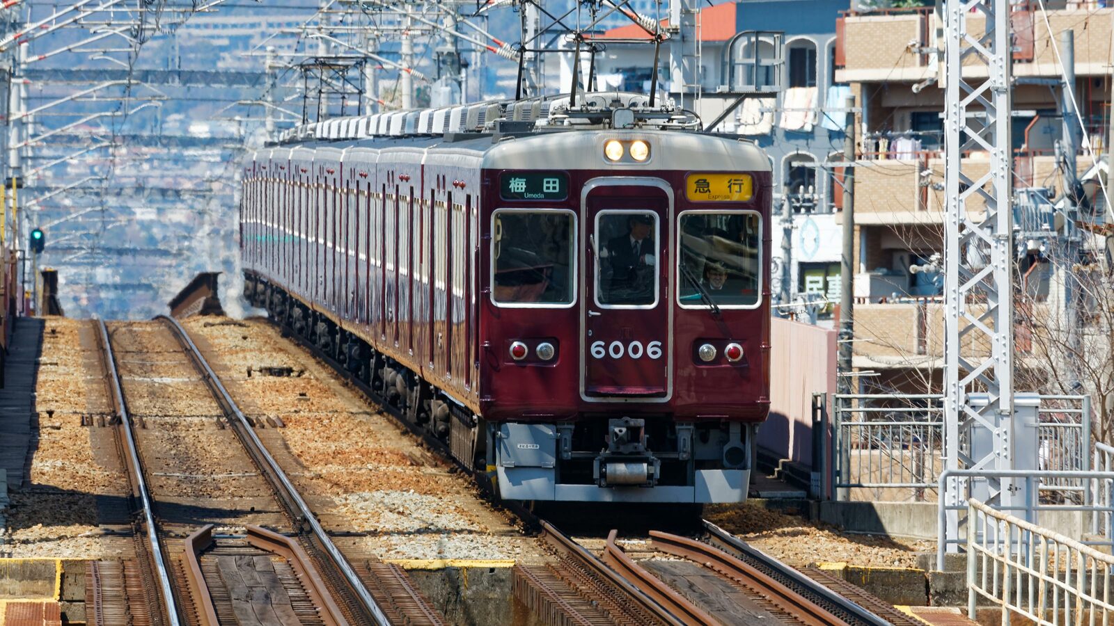 関西の私鉄沿線のエゲつない格差…日本有数の読めない駅名｢十三駅｣が全国屈指の人気駅に変わりつつある理由 駅前には関西では最大規模のタワマンが建設中