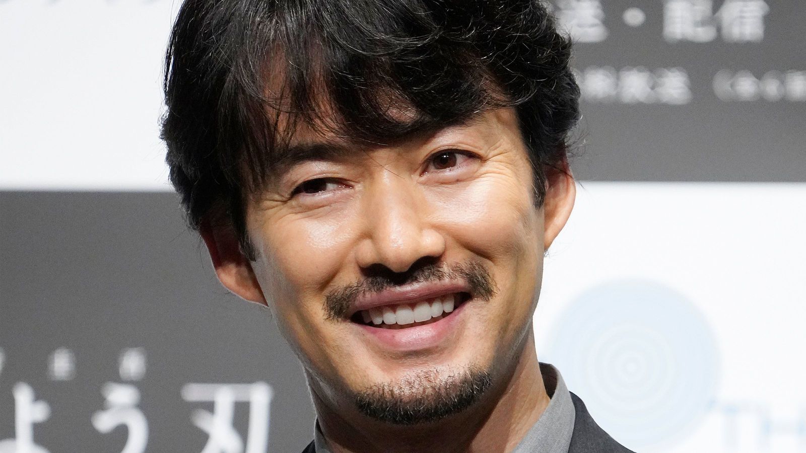 ｢お父さんごめんなさい｣やなせたかしが流した10年分の涙…｢あんぱん｣で竹野内豊が演じた"育ての父"の偉大さ やなせたかしを捨てた実母に伯父はお金を渡していた