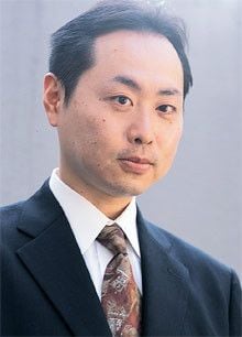 <strong>北野幸伯●きたの・よしのり</strong><br>国際関係アナリスト。1970年生まれ。ロシア外務省付属モスクワ国際関係大学卒業（政治学修士）、カルムイキヤ自治共和国大統領顧問に就任。99年、無料メールマガジン「ロシア政治経済ジャーナル」を創刊。2003年、コンサルティング会社IMT設立。著書に『ボロボロになった覇権国家』『中国・ロシア同盟がアメリカを滅ぼす』。