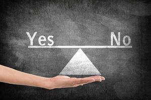 YesまたはNoの等しい重量スケール