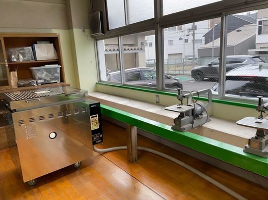 陶芸用の電気釜も完備