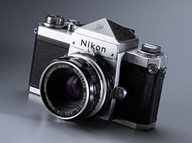 ニコンF