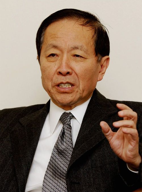 インタビューに応える元リクルート会長江副浩正氏