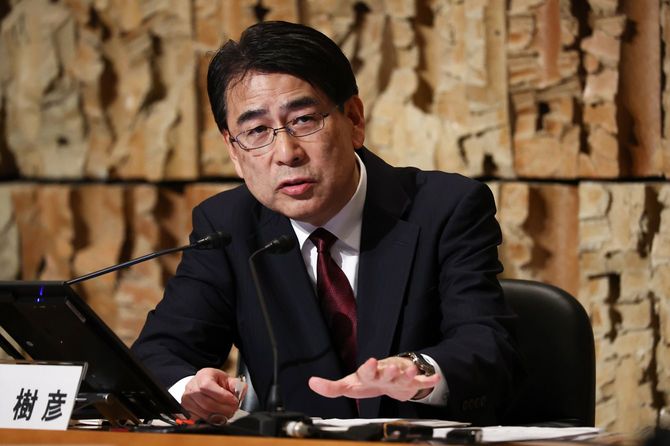 記者会見するNHKの井上樹彦次期会長＝2025年12月9日、東京都渋谷区