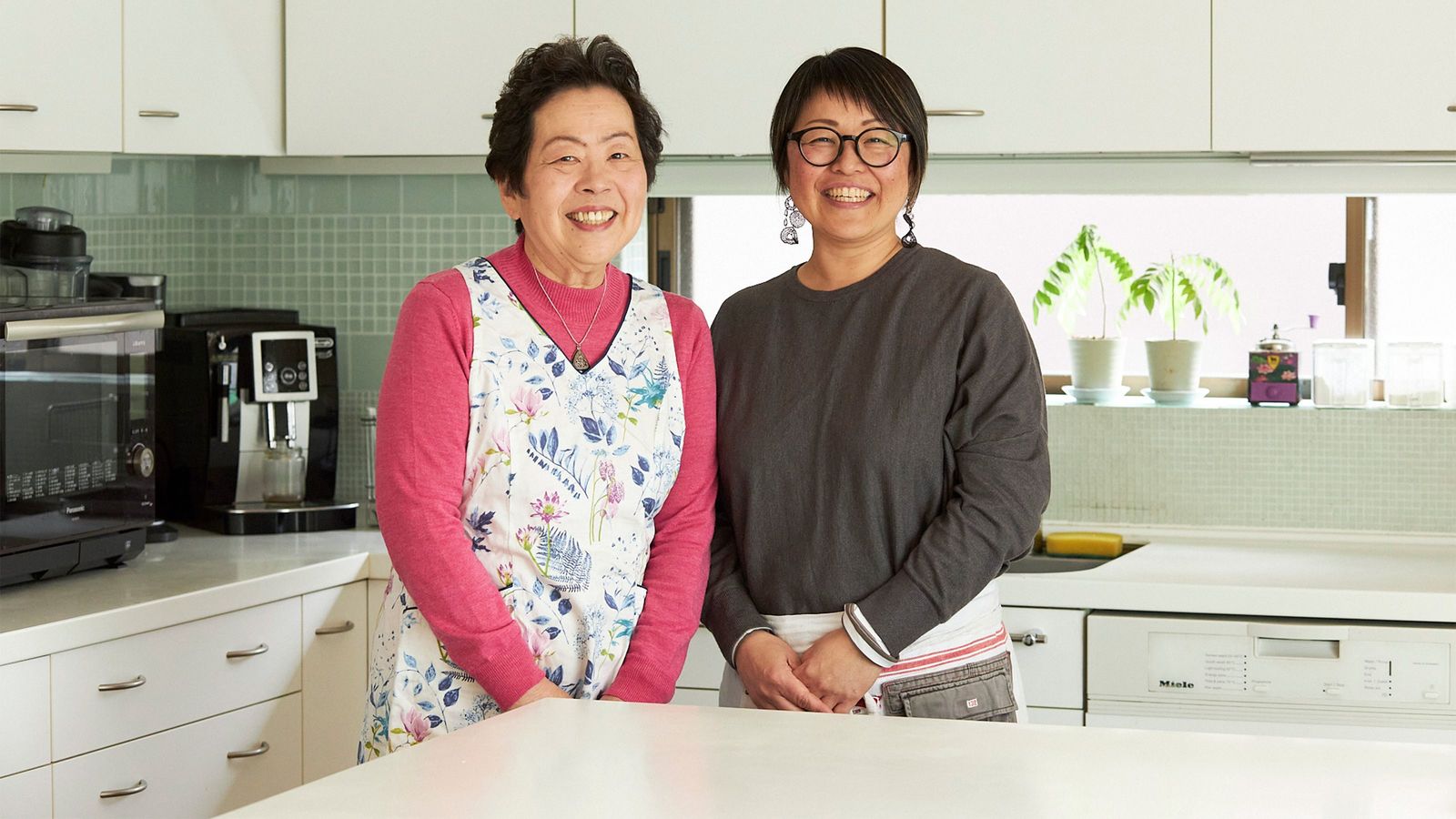 母も祖母も忙しく曽祖母に育てられた…三代にわたる料理研究家10人大家族が守る夕飯の"絶対ルール" 受け継がれる家庭の味と料理哲学