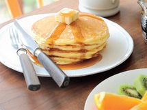 しっとりふわふわ食感「シンプルなパンケーキ」のレシピ