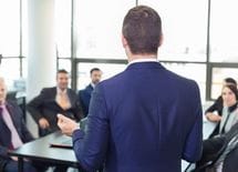 一流プレゼンターの資料は"聴いて"わかる