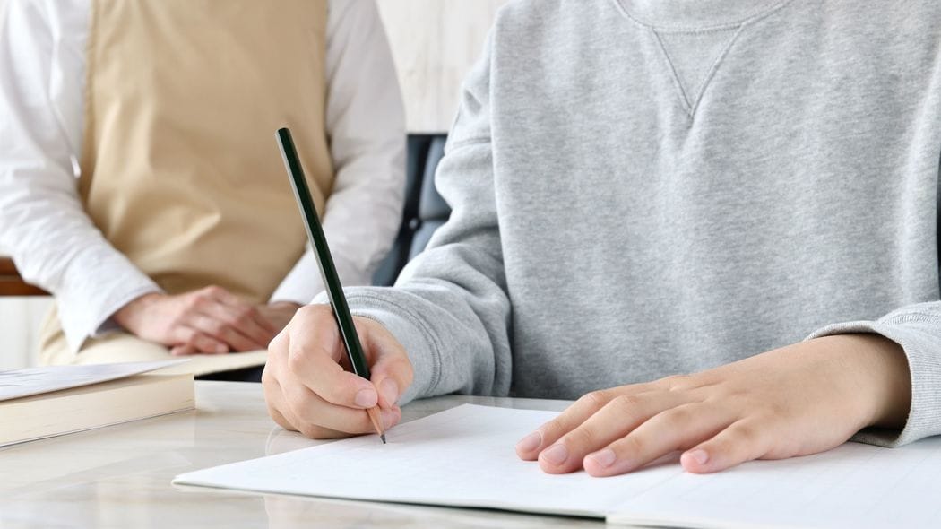 ｢がんばってね｣よりはるかに効果的…中学入試に子どもを送り出す親が｢直前にかけたい一言｣