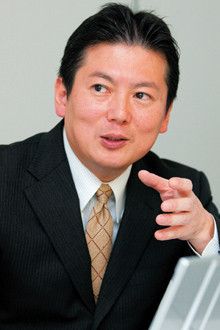 <strong>小早川 仁●学研ココファン社長</strong>。1967年、広島県生まれ。90年明治学院大学卒業、学習研究社入社。2004年社内ベンチャーで学研ココファンを設立。08年7月より現職。著書に『「高専賃」事業化ノウハウのすべて』ほか多数。