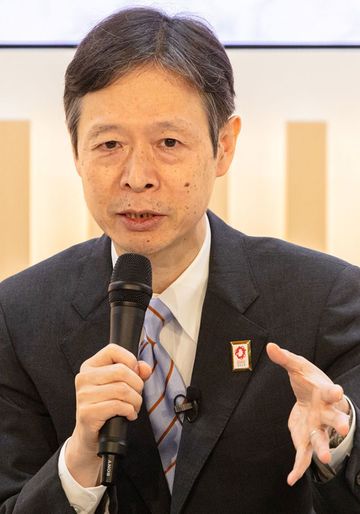 丹羽俊介（にわ・しゅんすけ） 東海旅客鉄道株式会社 代表取締役社長 1989年JR東海に入社。新幹線鉄道事業本部管理部長、人事部長、総合企画本部長などを歴任し、2023年より現職。