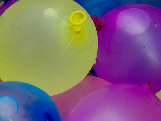 カラフルな山水風船