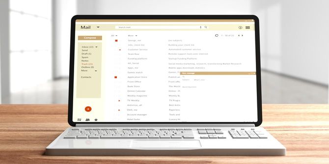ノートパソコンの画面にはメールボックス