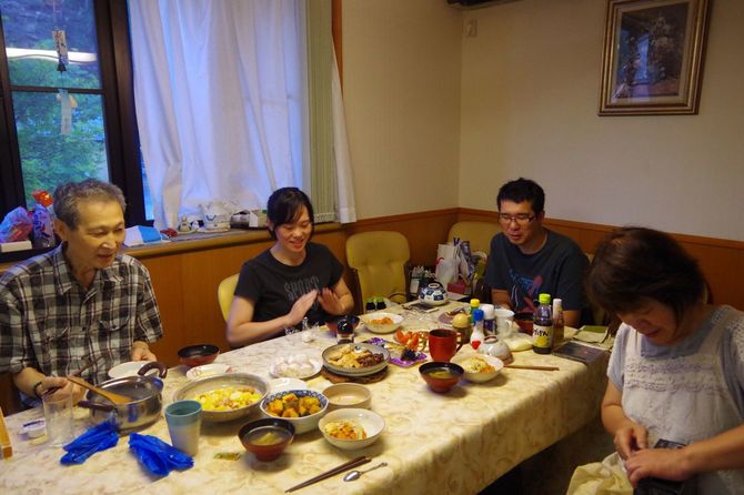 亡くなる4日前までお風呂に入れた故・水口宗治さんとその家族