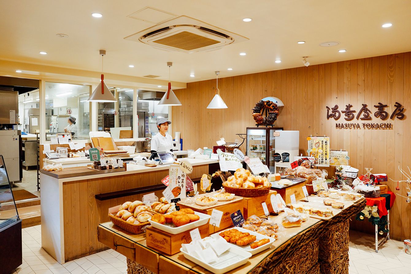 すべてのパンを国産小麦で作るチェーン店 北海道 満寿屋商店 のチャレンジ President Online プレジデントオンライン