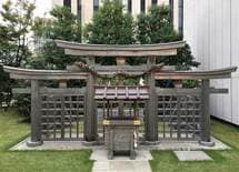 人の住まない銀座に神社が増え続ける理由