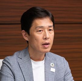上田琢磨氏