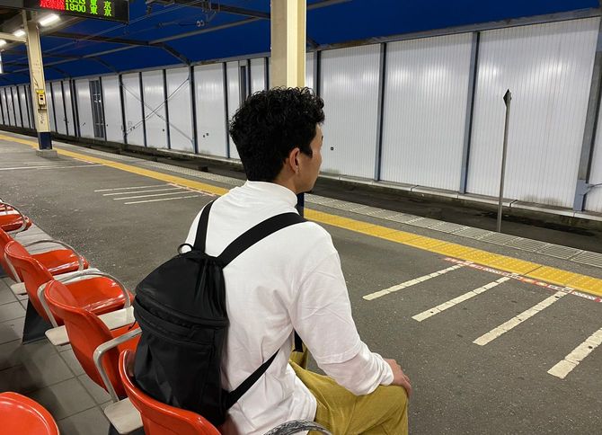 取材時の5月、吉田くんは無職だ