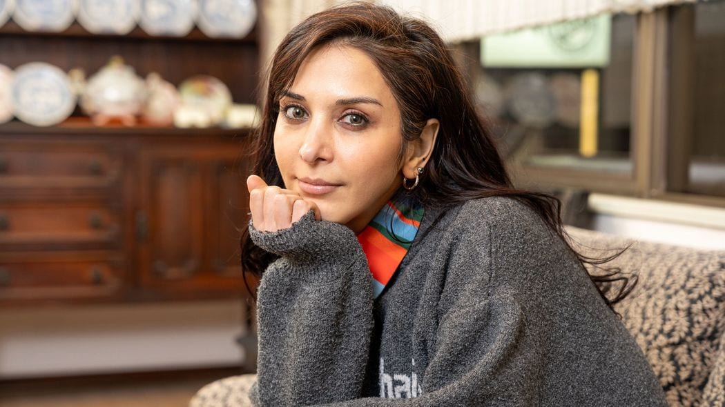 ｢私の人生は母のために捧げる｣サヘル･ローズを養女にするため､母は子どもを産めない体になる手術を選んだ 育ての母フローラさんと日本で経験した過酷な生活