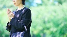 認知症の義父は汚物を床に塗りたくった…｢地獄の介護｣を終え､最期を看取った女性が漏らしたひとこと