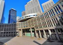 えっ、住民投票、総選挙!? 都政も国政も小池都知事を中心に回っている